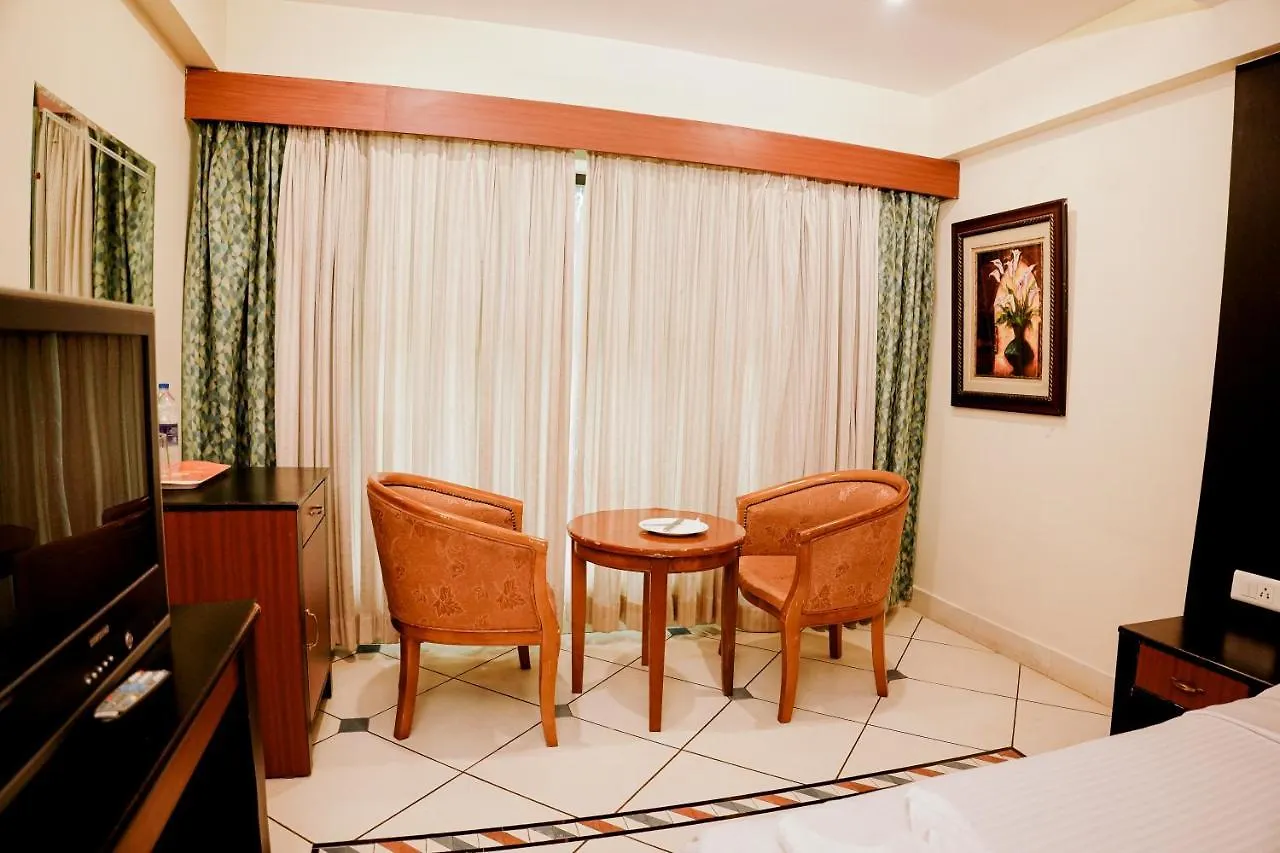 Emarald Resort Pulamanthole