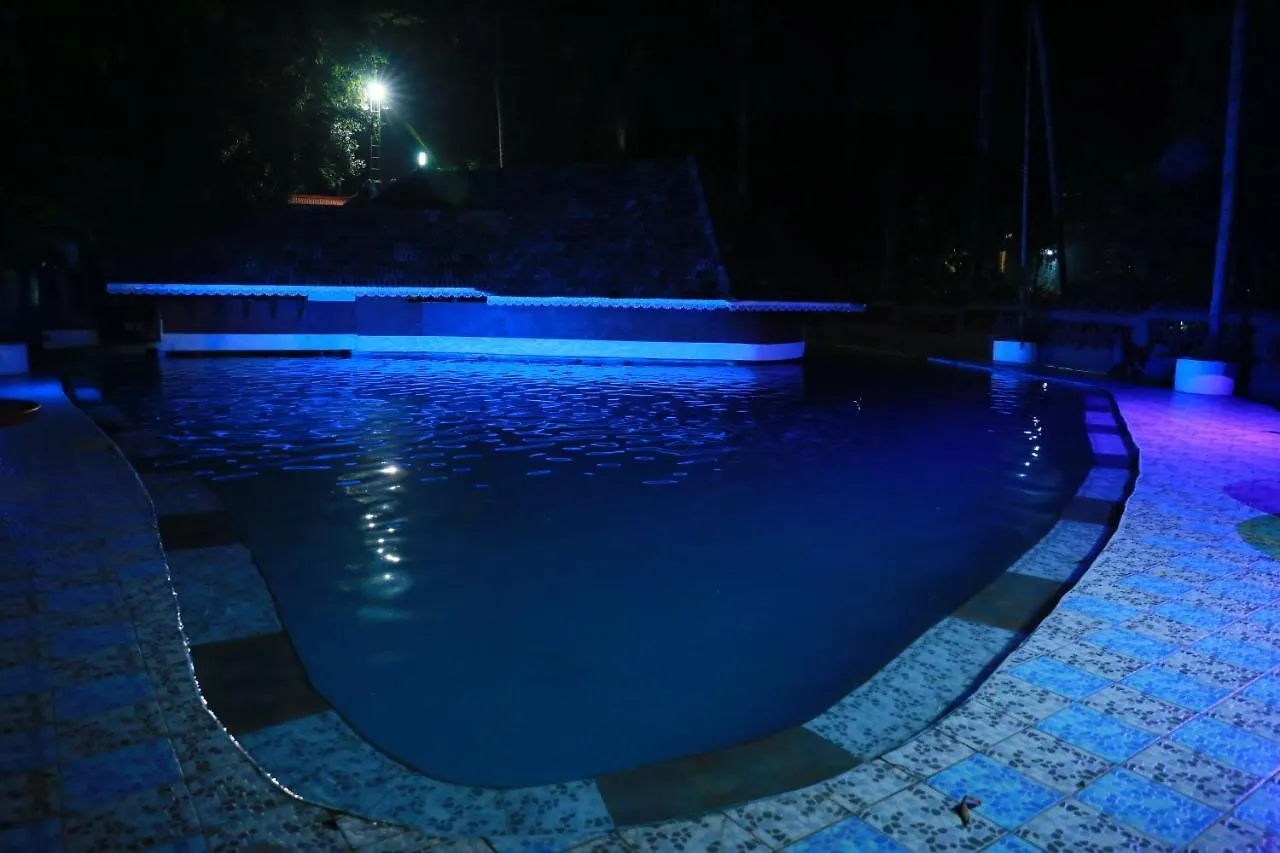 Emarald Resort Pulamanthole