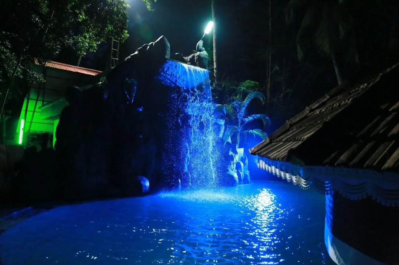 Emarald Resort Pulamanthole